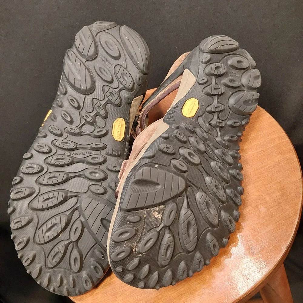 Merrell Kahuna III Mens Brown Suede Hiking Sandals Vibram Sole J033667 US 11